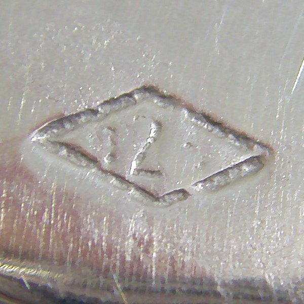 (p1096)Colgante circular de plata motivo Criollo.